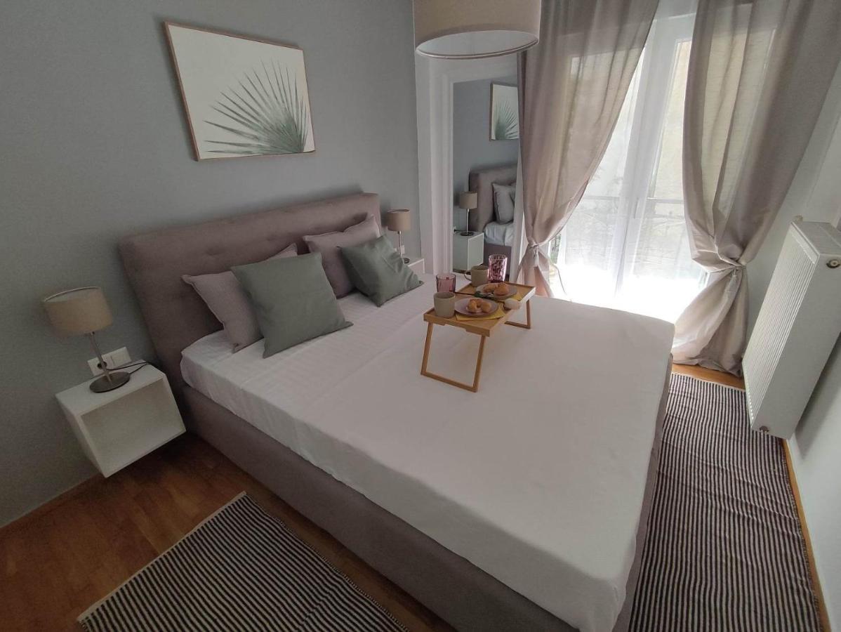 Haris Modern Apt. Near The Sea テッサロニキ エクステリア 写真