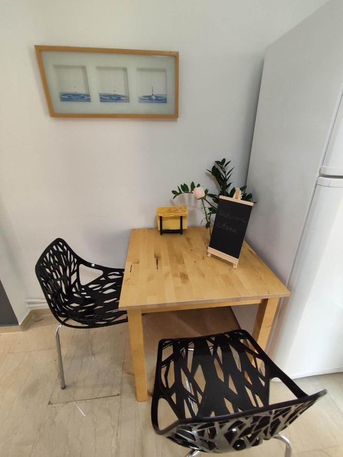 Haris Modern Apt. Near The Sea テッサロニキ エクステリア 写真